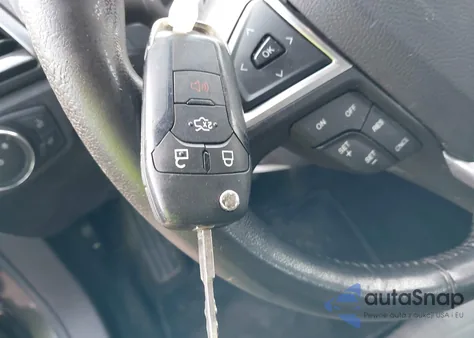 2016 Ford Fusion Se z USA, uszkodzony, nr VIN 3FA6P0HD4GR392252